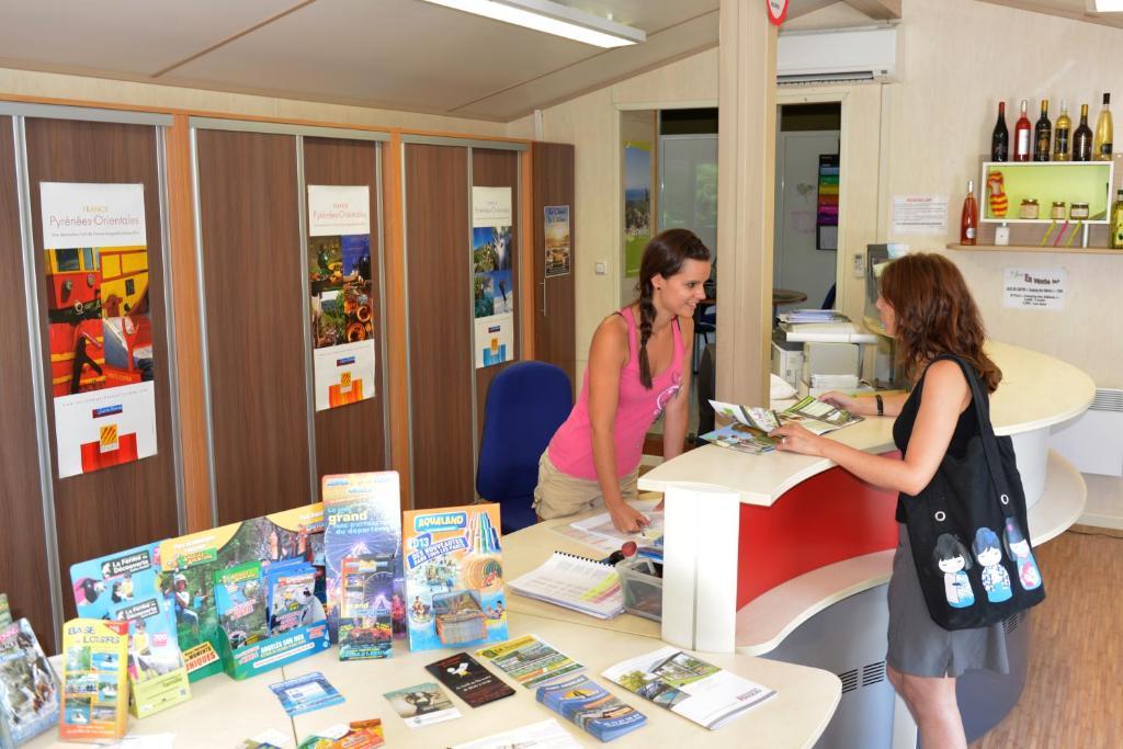 Camping Des Alberes Laroque-des-Albères エクステリア 写真